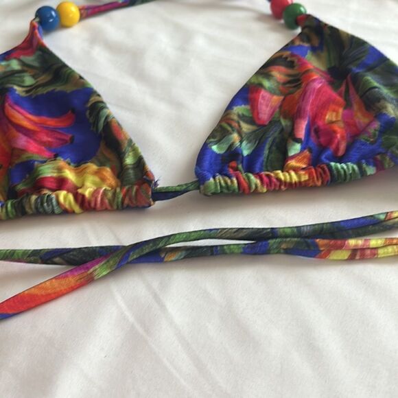 FARM Rio NEW Bananamix string bikini top in royal blue w/vibrant colors & beads - Picture 8 of 8